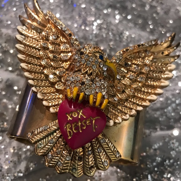 Bj Wonder Woman Eagle Bracelet Vintage Cuff Gold